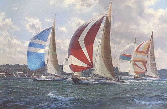 Summer Racing off Cowes - Steven Dews